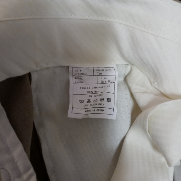 100% wool Roberto Rosso pleated tan dress slacks - Picture 4 of 5